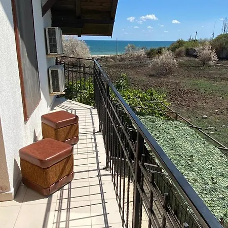 Casa Andrei Villa 2 Mai